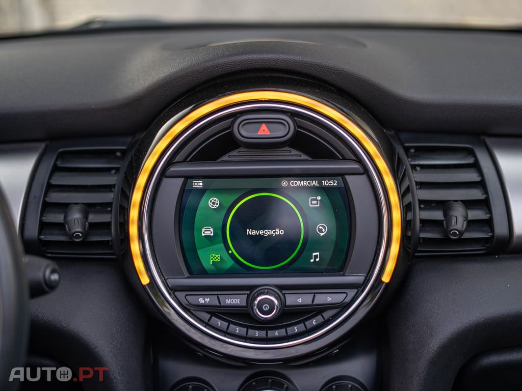 MINI Cabrio Cooper Premium Extra JCW Auto