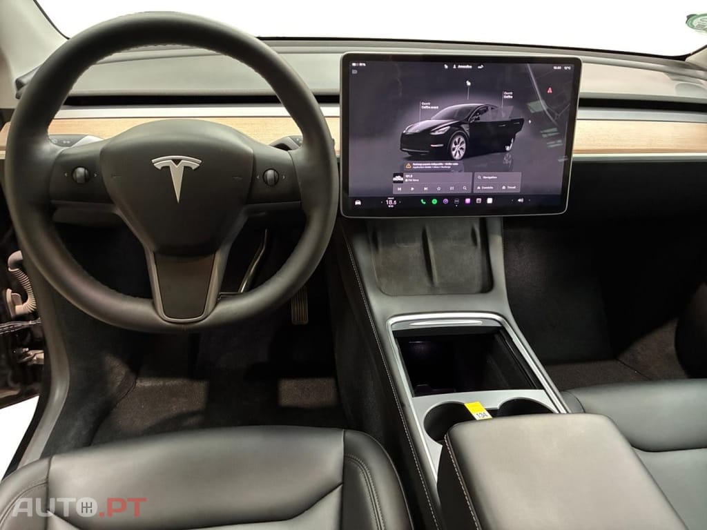 Tesla Model Y Standard RWD