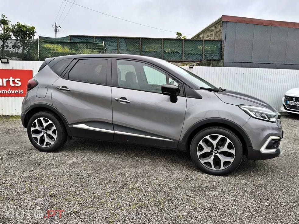 Renault Captur 1.3 TCe Exclusive
