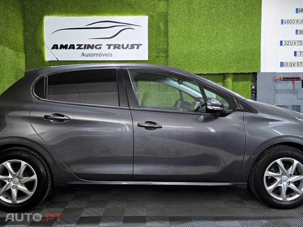 Peugeot 208 1.2 PureTech Active