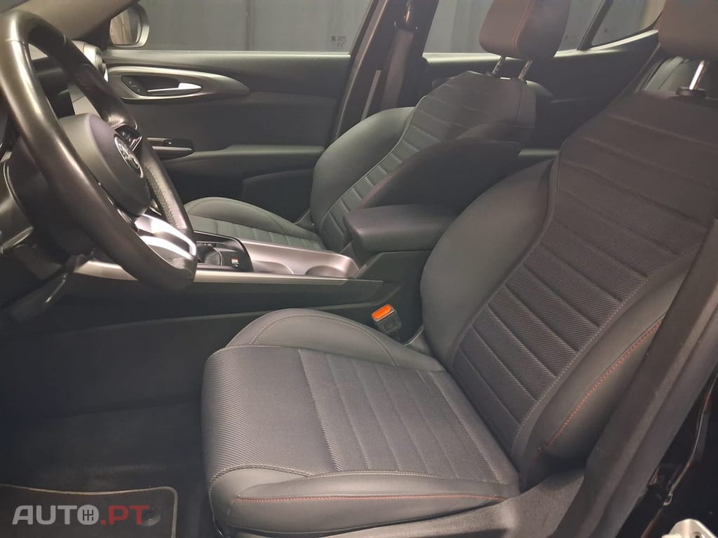 Alfa Romeo Tonale 1.5 Hybrid Sprint