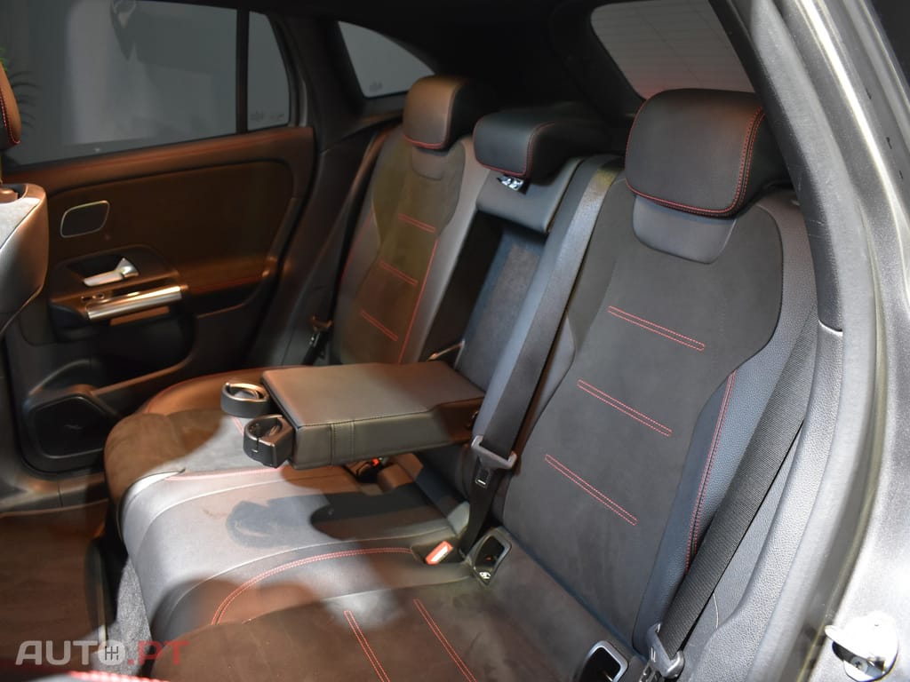 Mercedes-Benz EQA 250 AMG Line