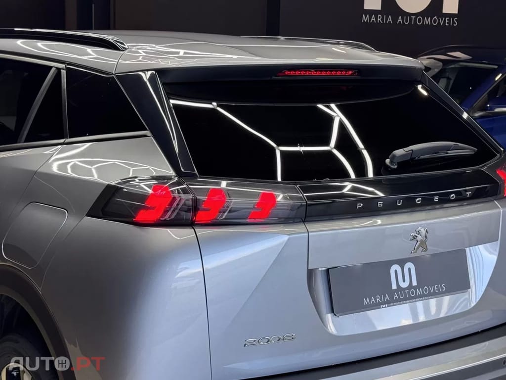 Peugeot 2008 1.2 PureTech Allure Pack