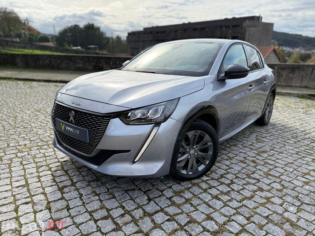 Peugeot E-208 50 kWh Allure