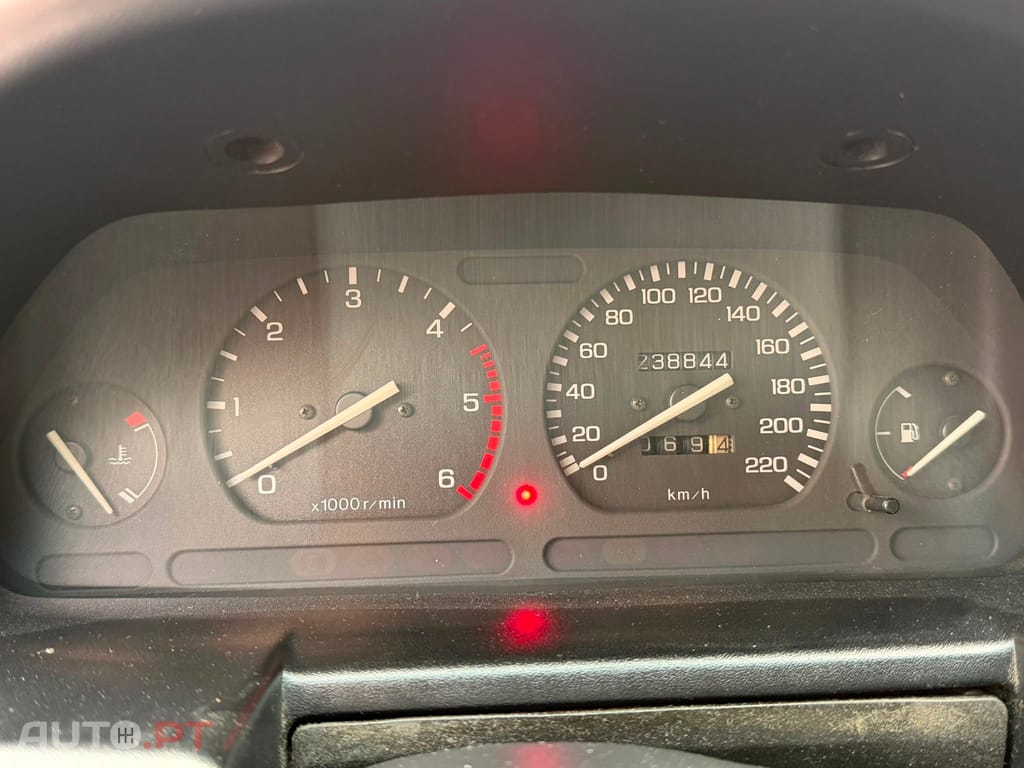 Rover 200 TD 2 LUGARES
