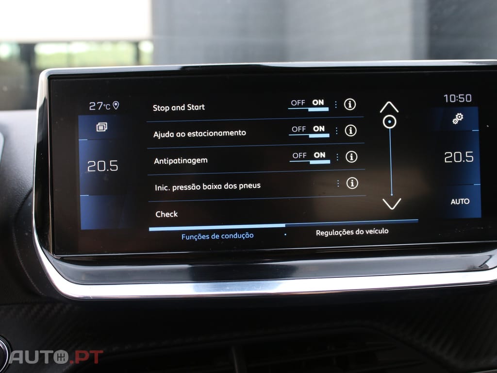 Peugeot 2008 1.5 BlueHDi Allure EAT8