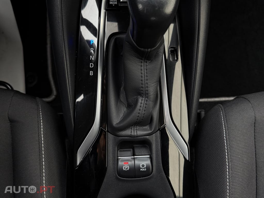 Toyota Corolla 1.8 Hybrid Active