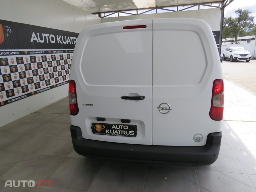 Opel Combo 1.5 CDTi L1H1 Enjoy