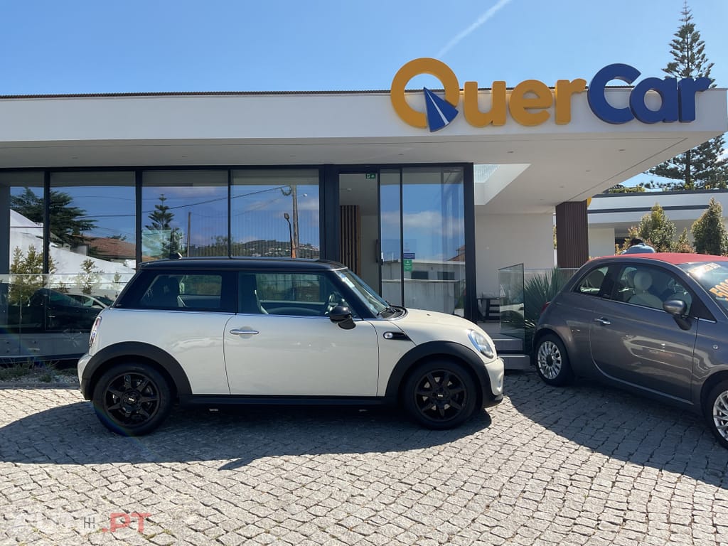 MINI Cooper Cooper D