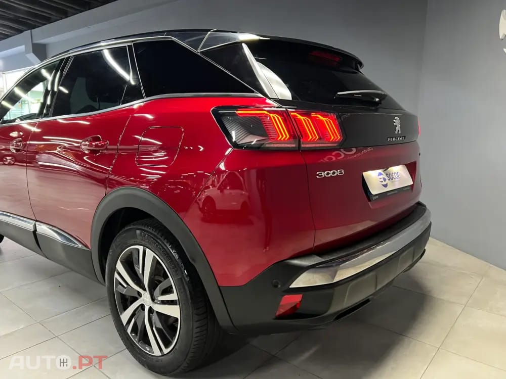 Peugeot 3008 1.6 Hybrid Allure Pack e-EAT8