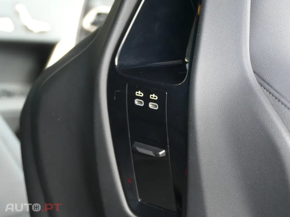 BMW iX xDrive 40 Pack Desportivo
