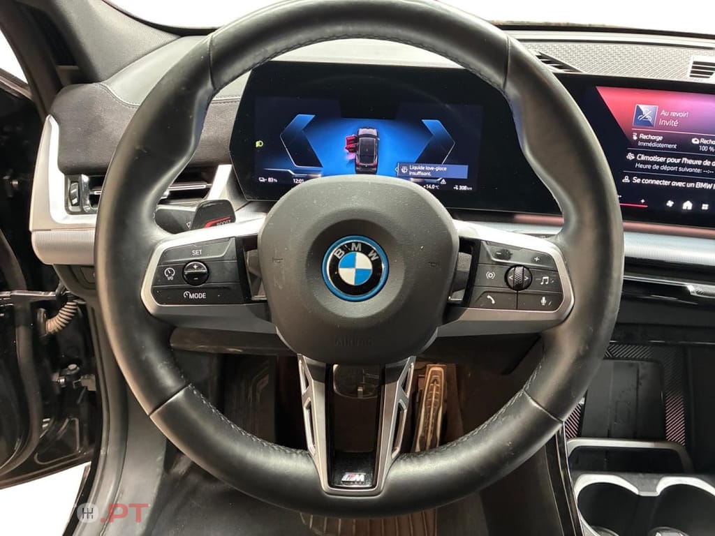 BMW iX2 eDrive20 Sport
