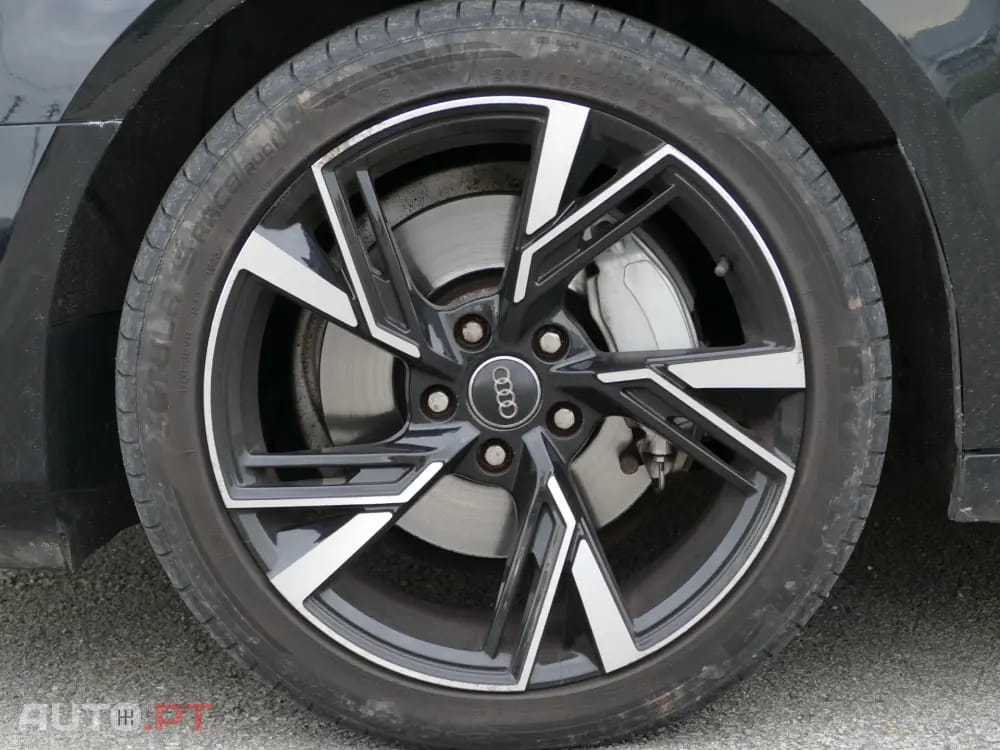 Audi A4 Avant 40 TDI Sport S tronic