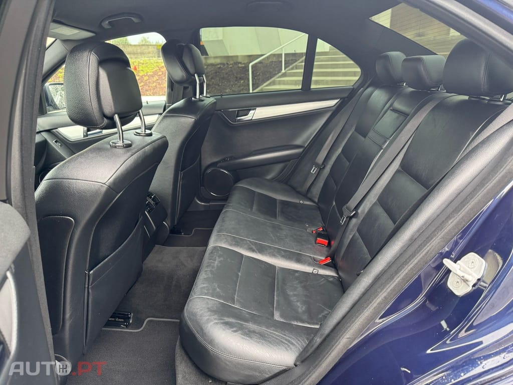 Mercedes-Benz C 320 AVANTGARDE