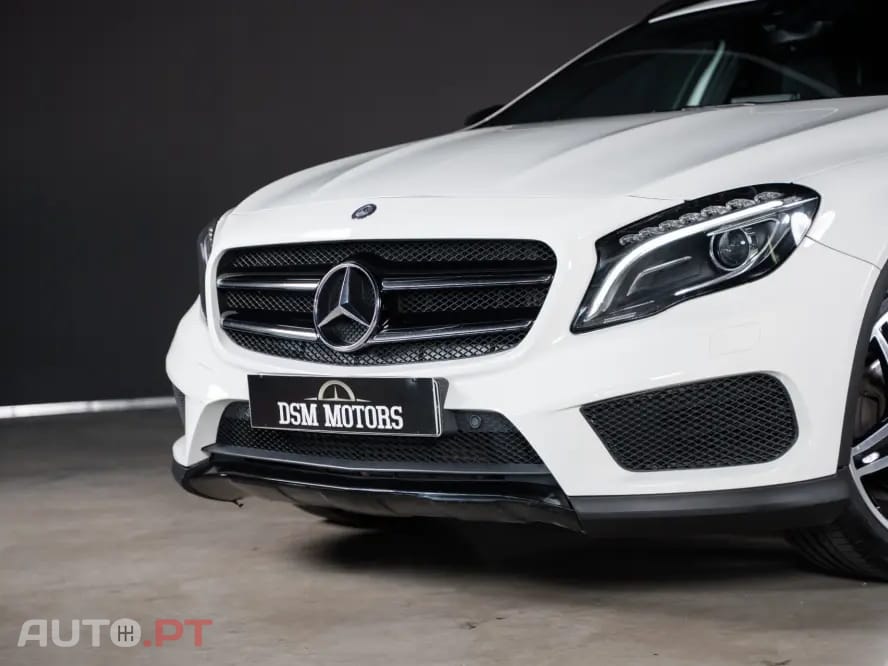 Mercedes-Benz GLA 200 AMG Line
