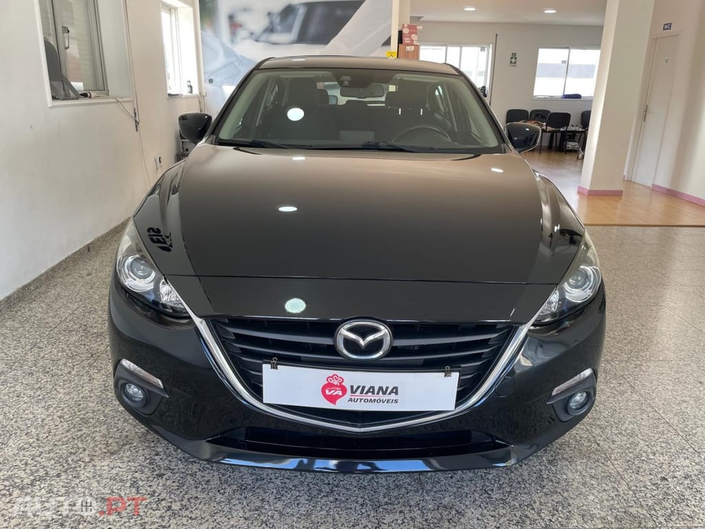 Mazda 3 1.5 Sky-D Evolve HS Navi — fotografia 5