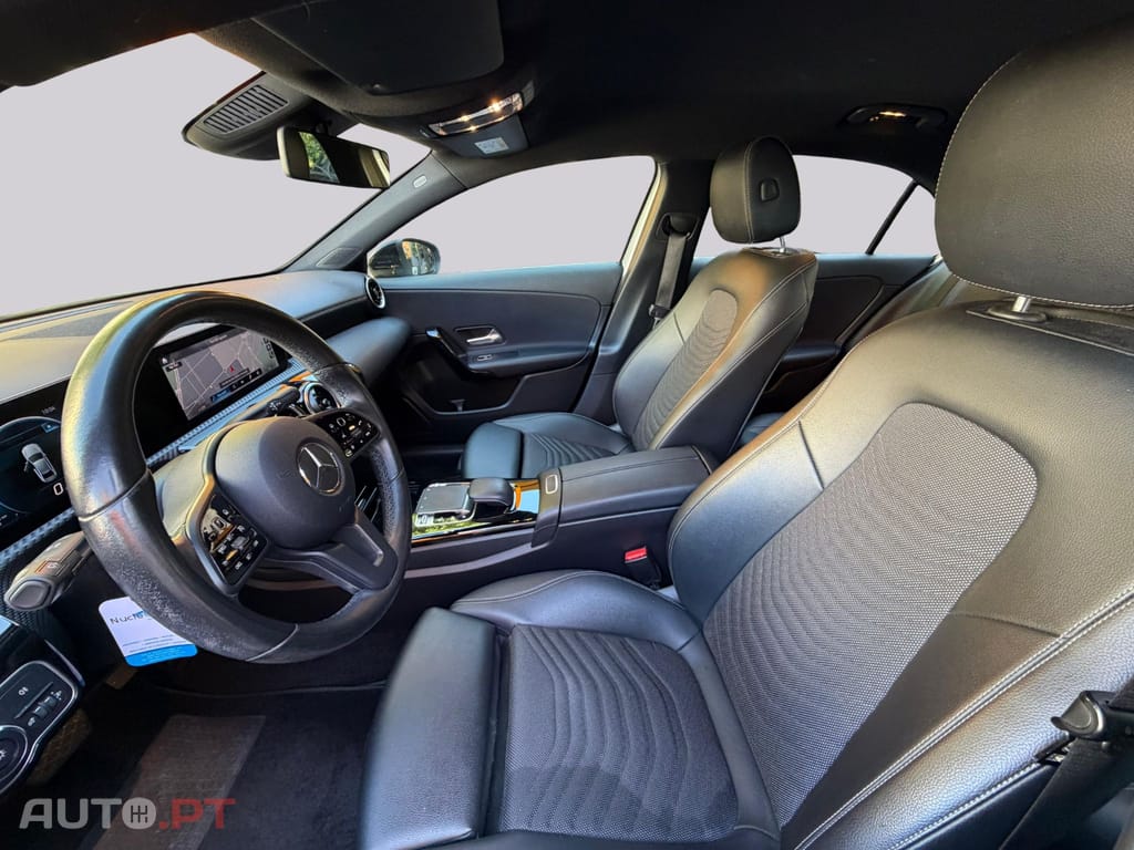 Mercedes-Benz A 180 D STYLE DCT 