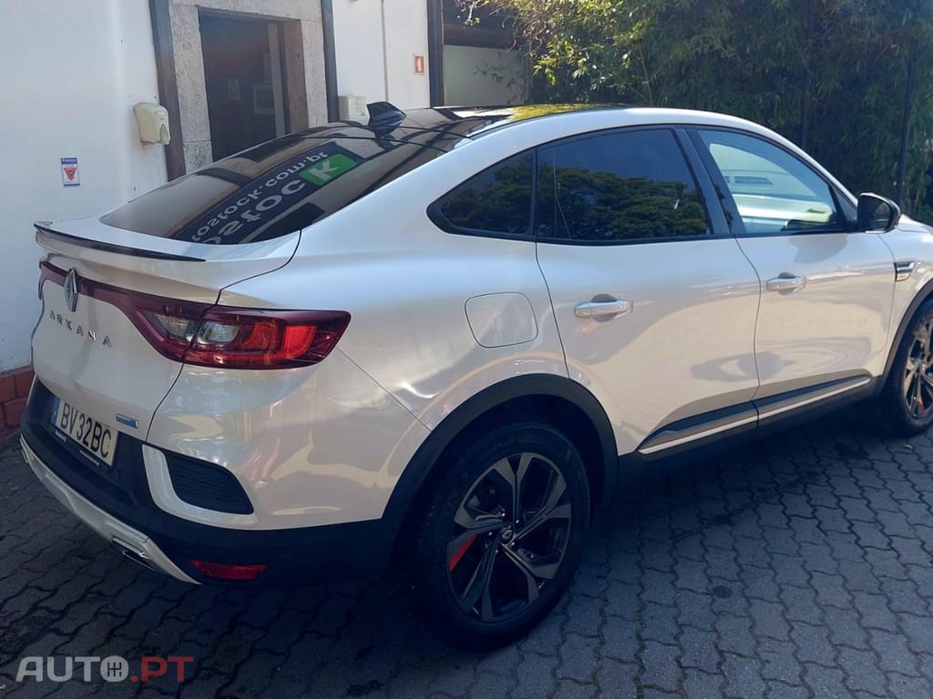 Renault Arkana 1.6 E-Tech R.S.Line