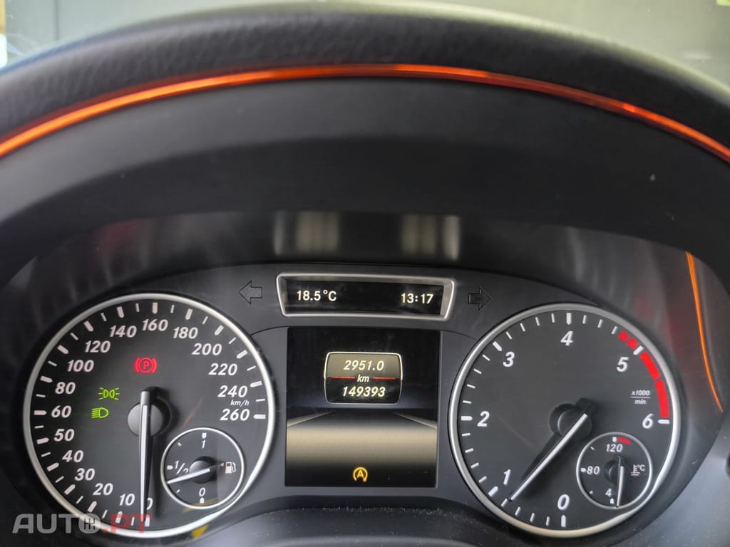 Mercedes-Benz A 180 d