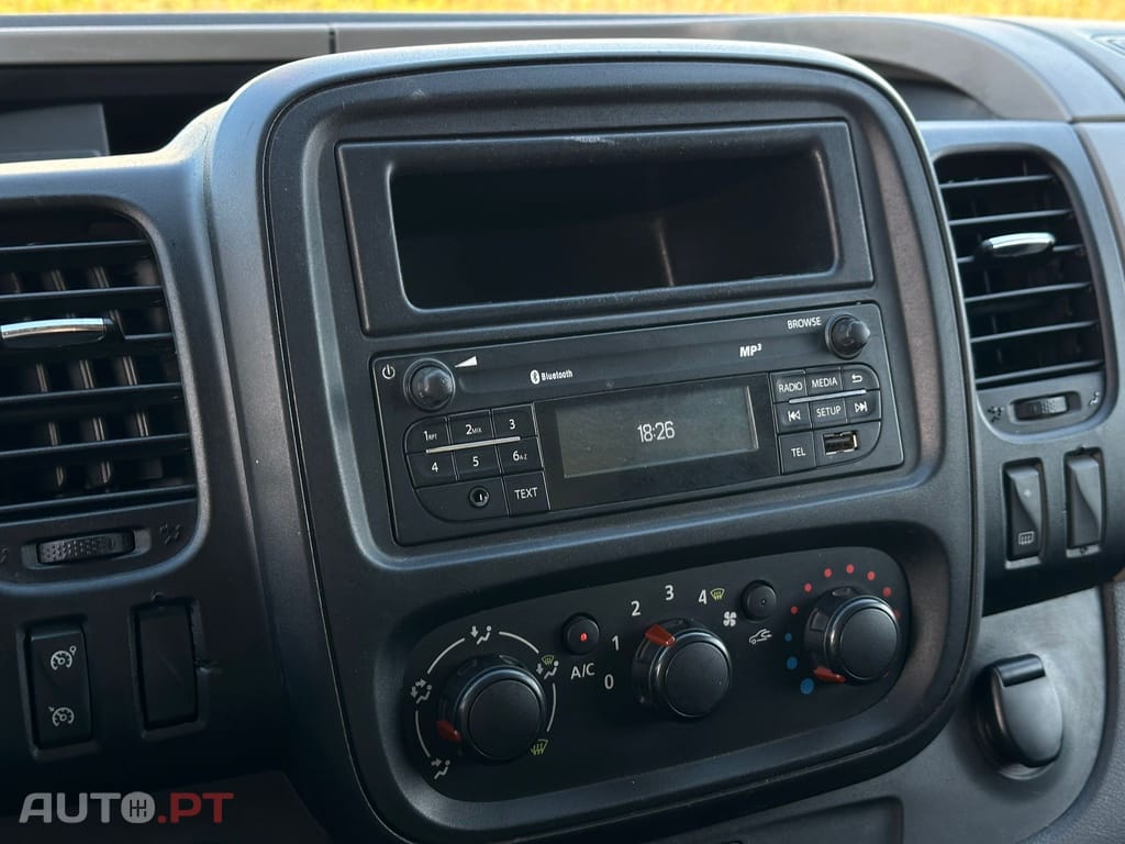 Renault Trafic (ENERGY) Start & Stop Combi Authentique