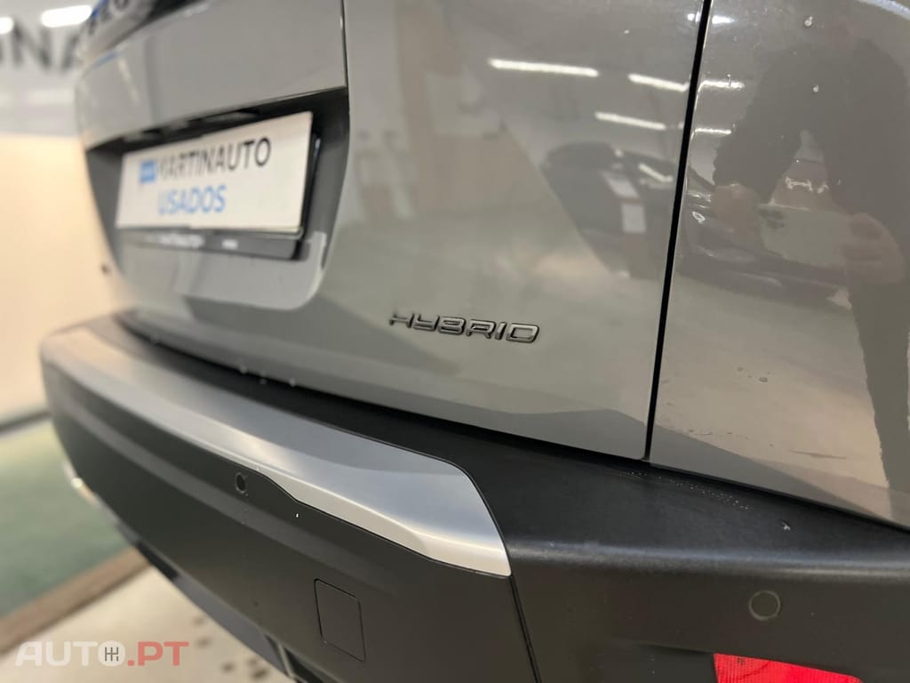 Peugeot 2008 1.2 Hybrid Allure e-DCS6