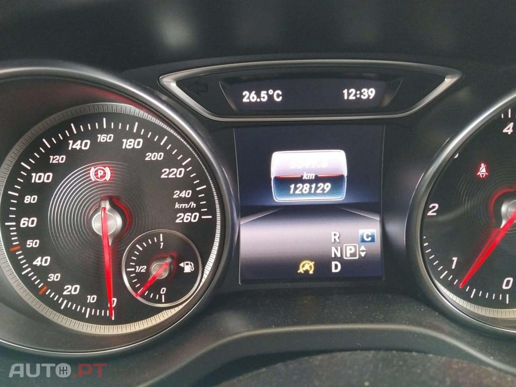 Mercedes-Benz CLA 200 d Shooting Brake AMG Line Aut.