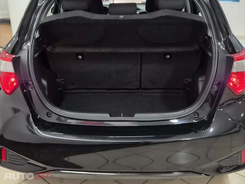 Toyota Yaris 1.5 HSD Comfort+P.Style