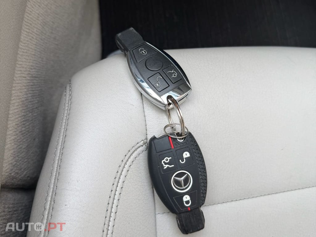 Mercedes-Benz E 250 CDI Avantgarde BlueEfficiency