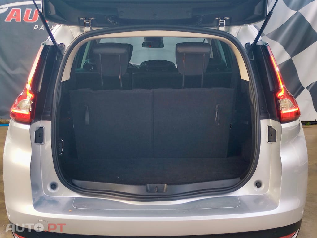 Renault Grand Scénic 1.6 dCi Bose Edition EDC SS