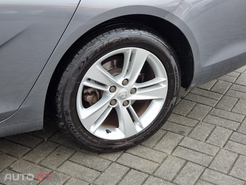 Opel Insignia 1.6 CDTi Business Edition