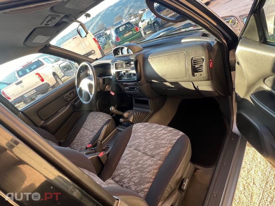 Mitsubishi L200 2.5 TD CD