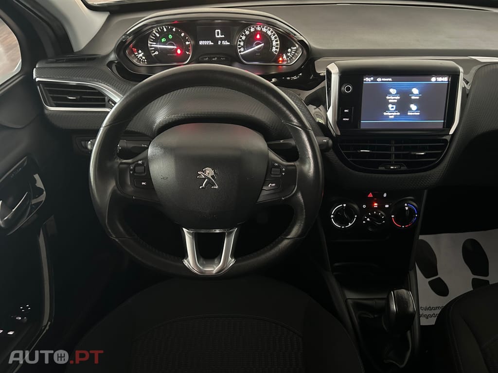 Peugeot 208 1.2 PureTech Style