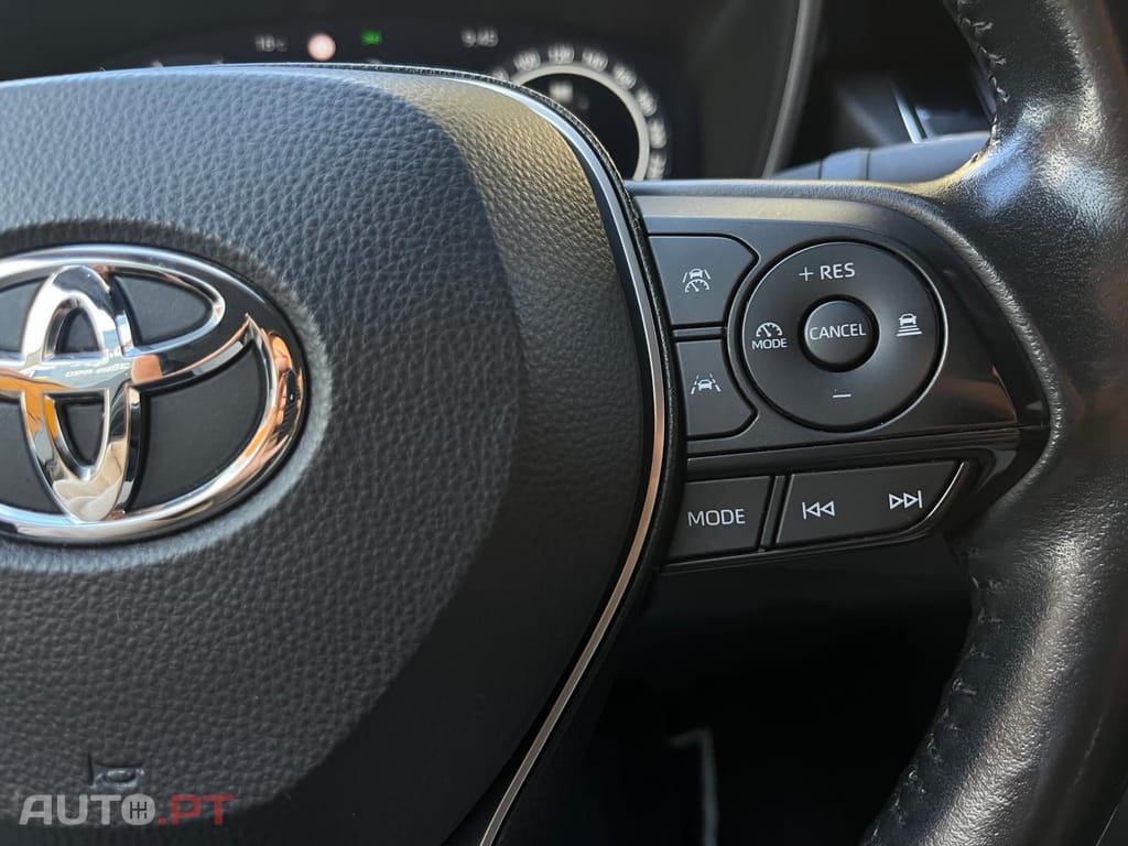 Toyota Corolla Confort 1.8 Hibrido