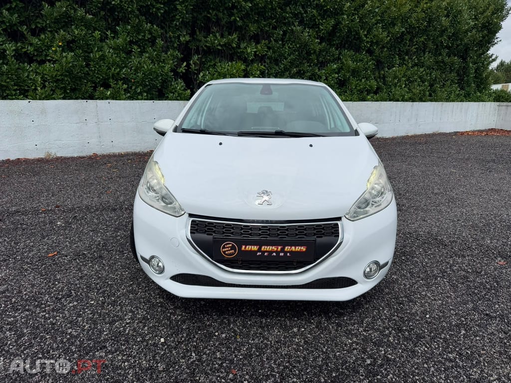 Peugeot 208 1.6 BlueHDi Style