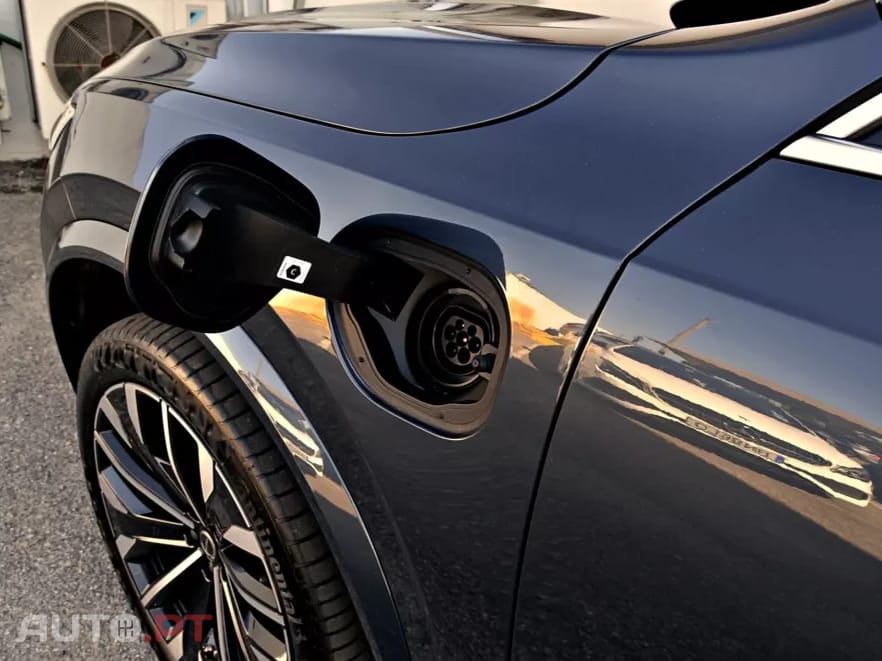 Volvo XC90 2.0 T8 PHEV Inscription Expression AWD