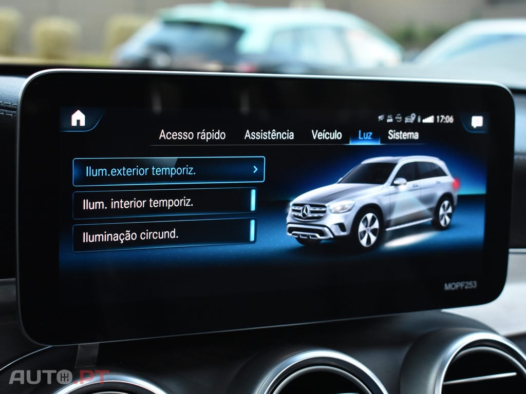 Mercedes-Benz GLC 300 de 4Matic 9G-TRONIC AMG Line