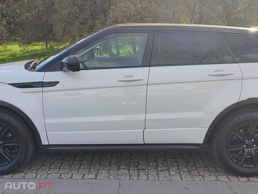 Land Rover Range Rover 2.0 D180 AWD R-Dynamic Auto