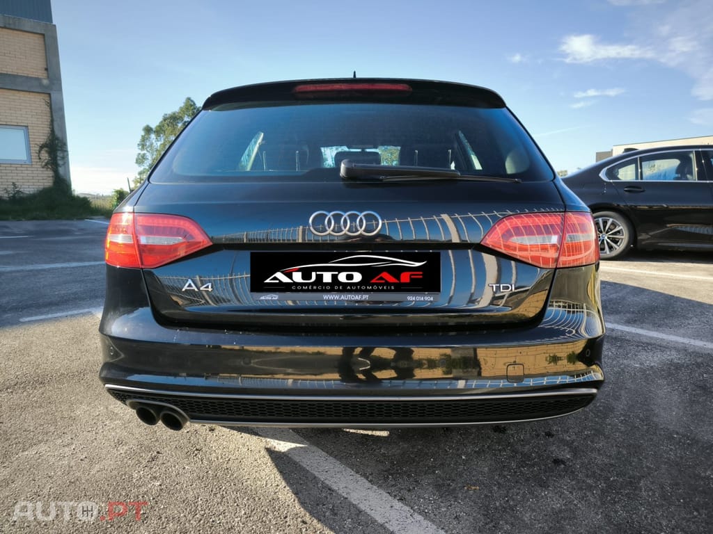 Audi A4 Avant 2.0 TDI S-line