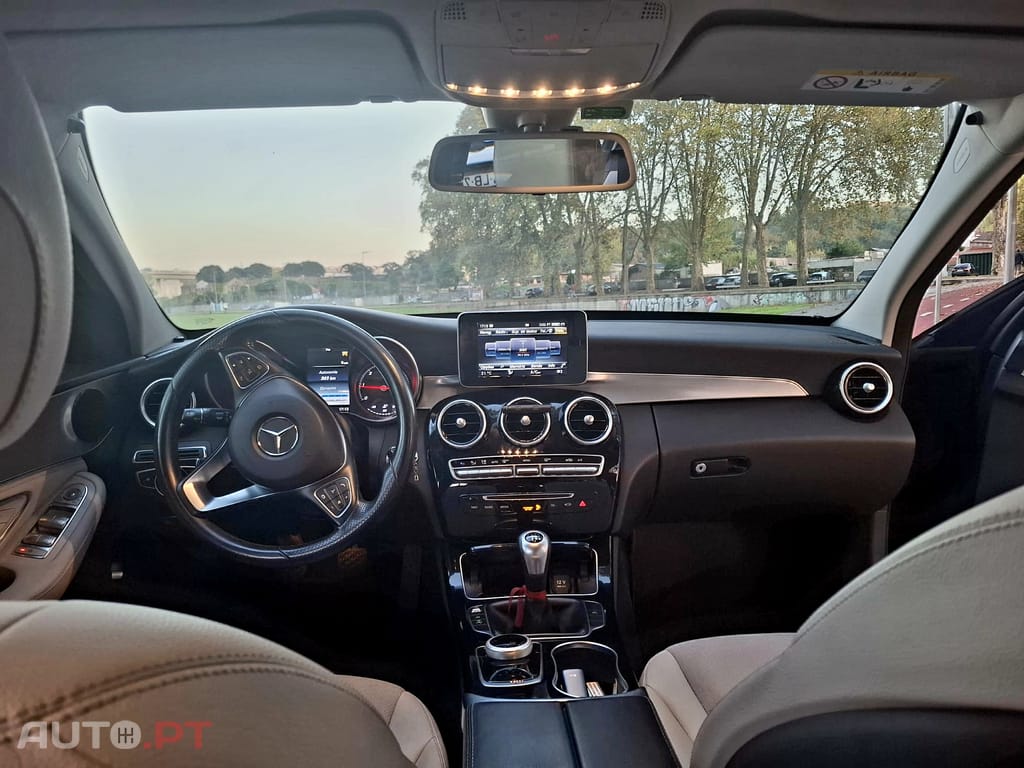 Mercedes-Benz C 180 Station AvantGard BlueTec