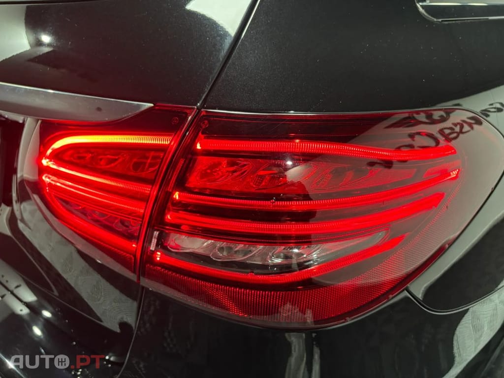 Mercedes-Benz C 180 d Station 9G-TRONIC AMG Line