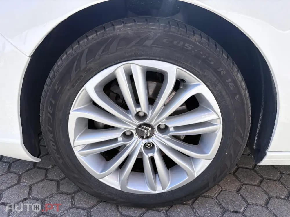 Citroen C4 1.6 BlueHDi Feel EAT6