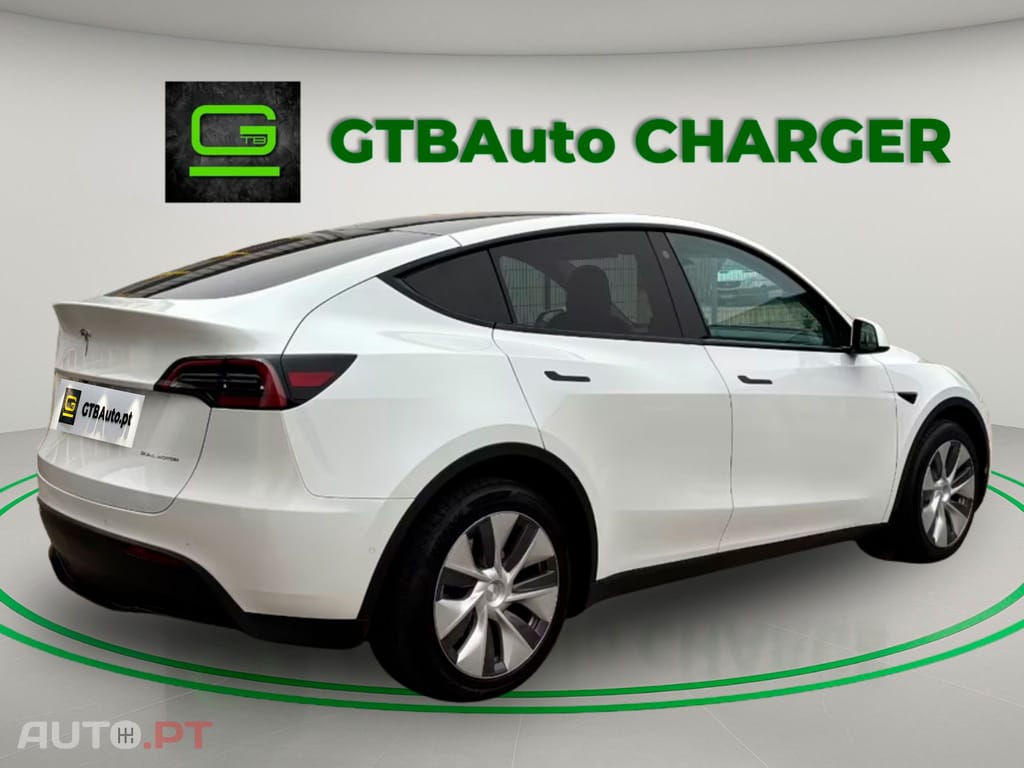 Tesla Model Y Long Range Dual AWD I.V.A DEDUTIVEL 
