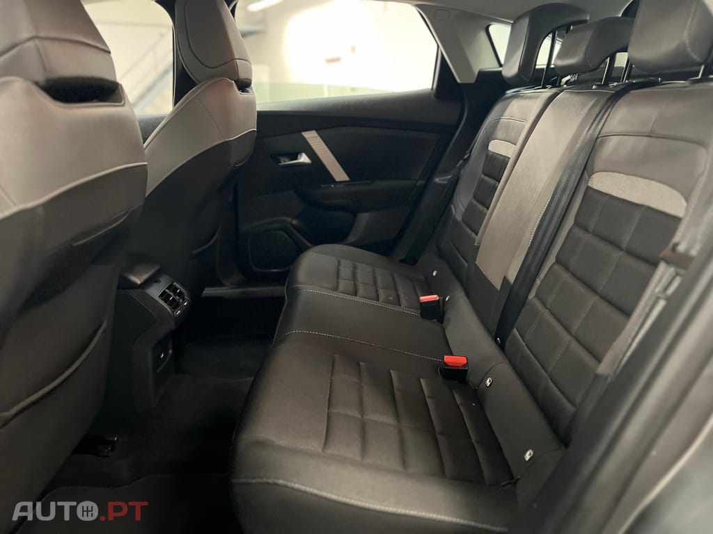 Citroen C4 1.2 Hybrid Plus e-DSC6