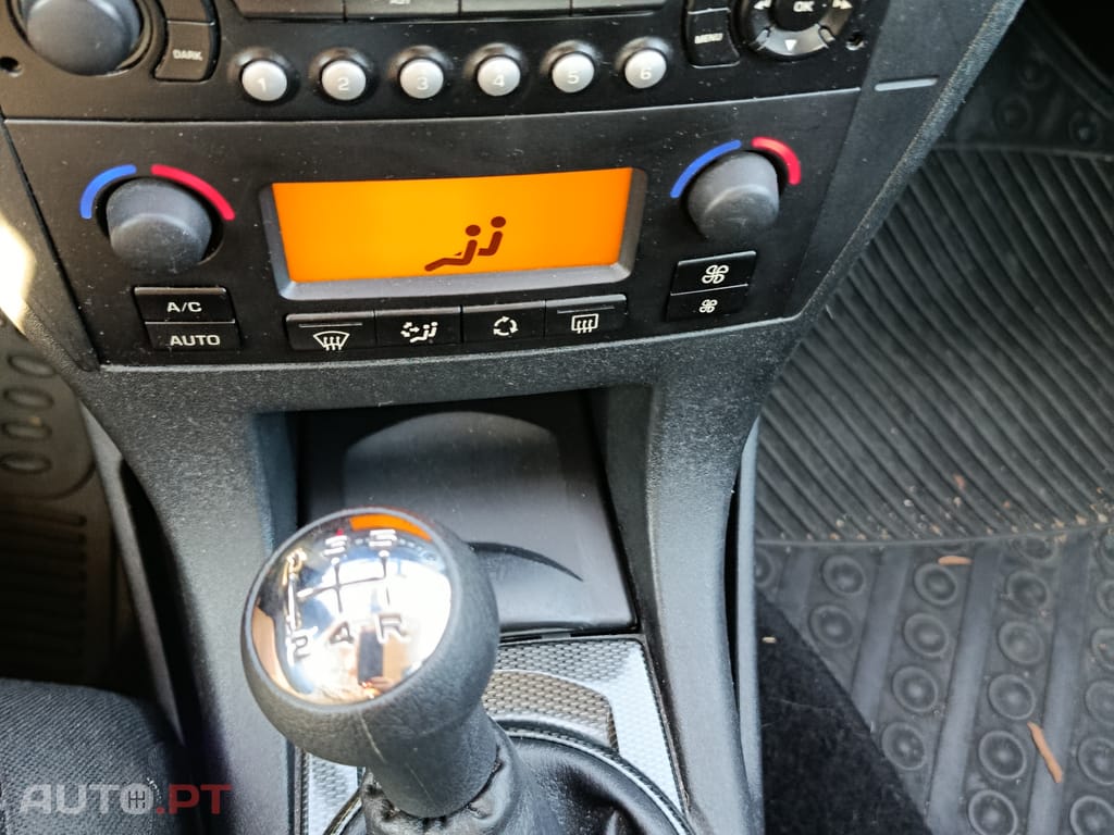 Citroen C4 1.6 HDi 110 cv VTR Pack