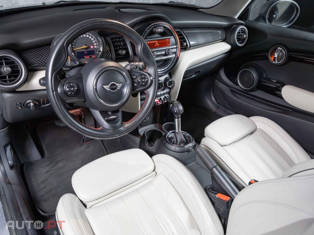 MINI Cooper Cooper S Auto