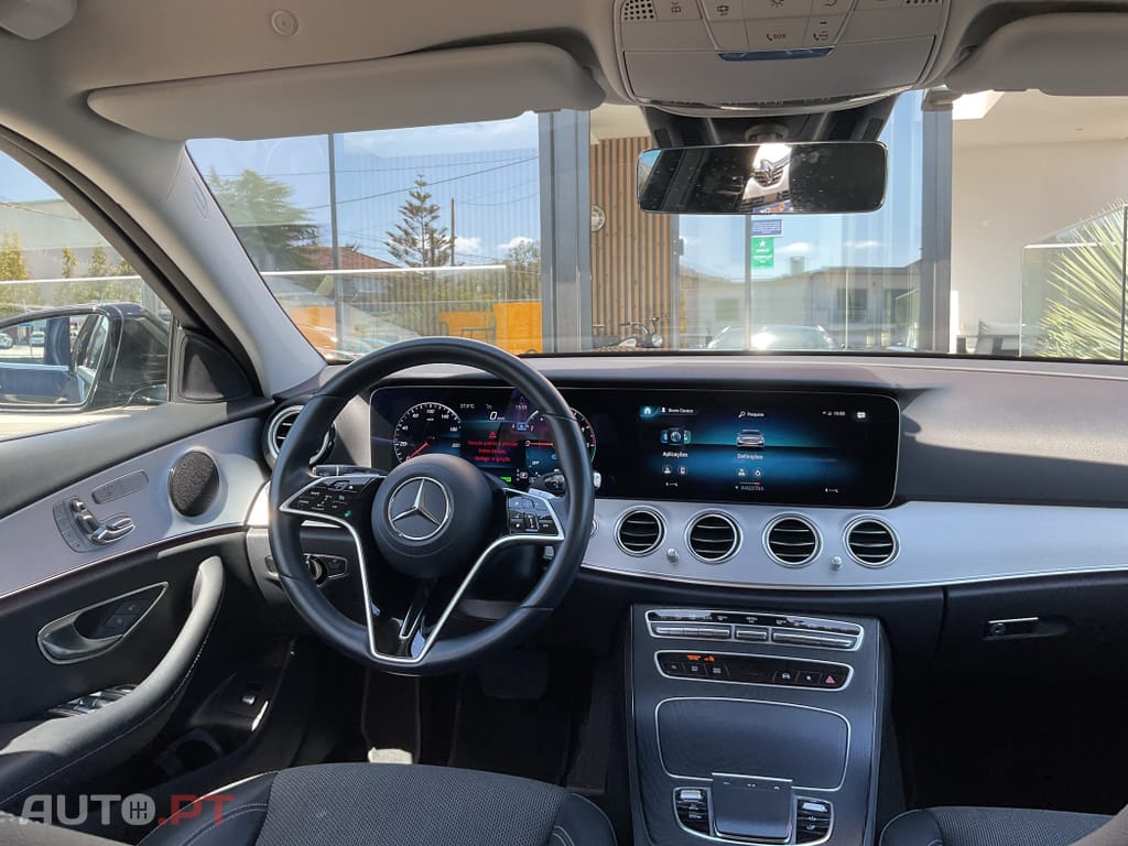 Mercedes-Benz E 300 de Avantgarde