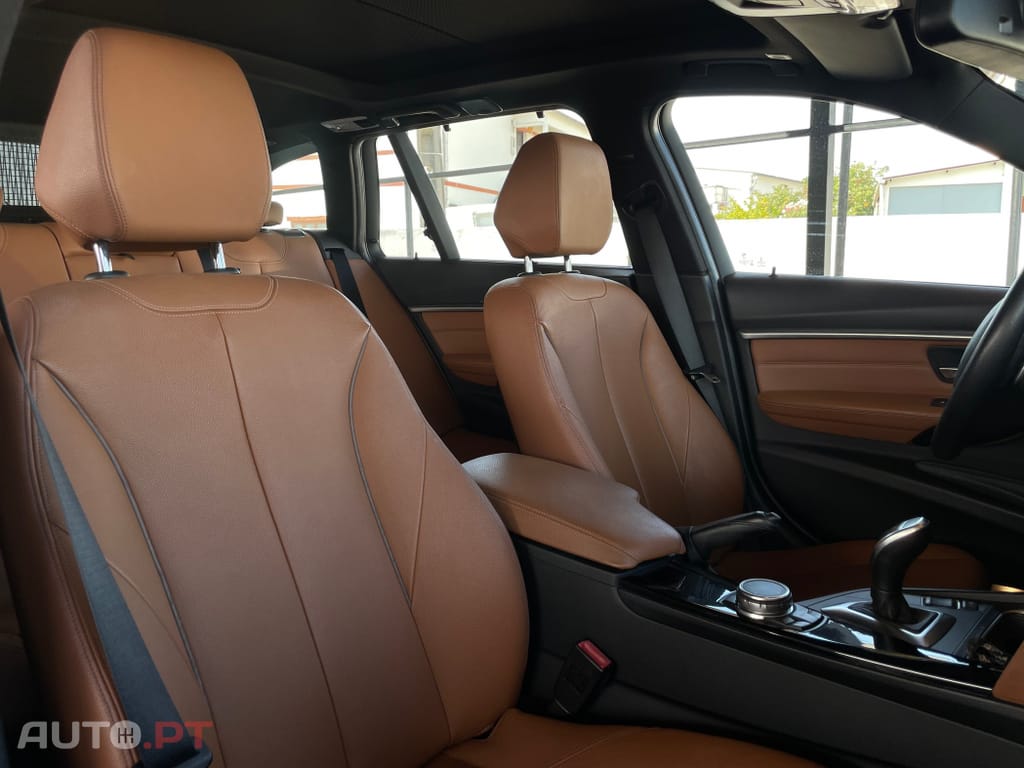 BMW 320 d Touring Line Luxury Auto