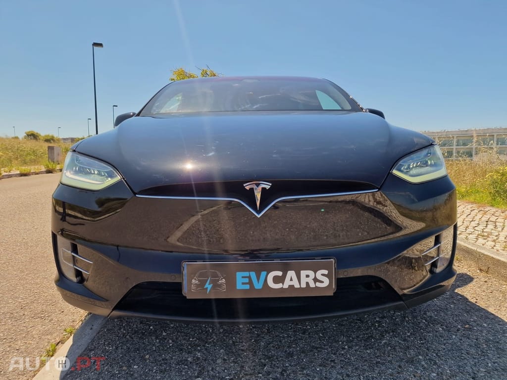 Tesla Model X Long Range
