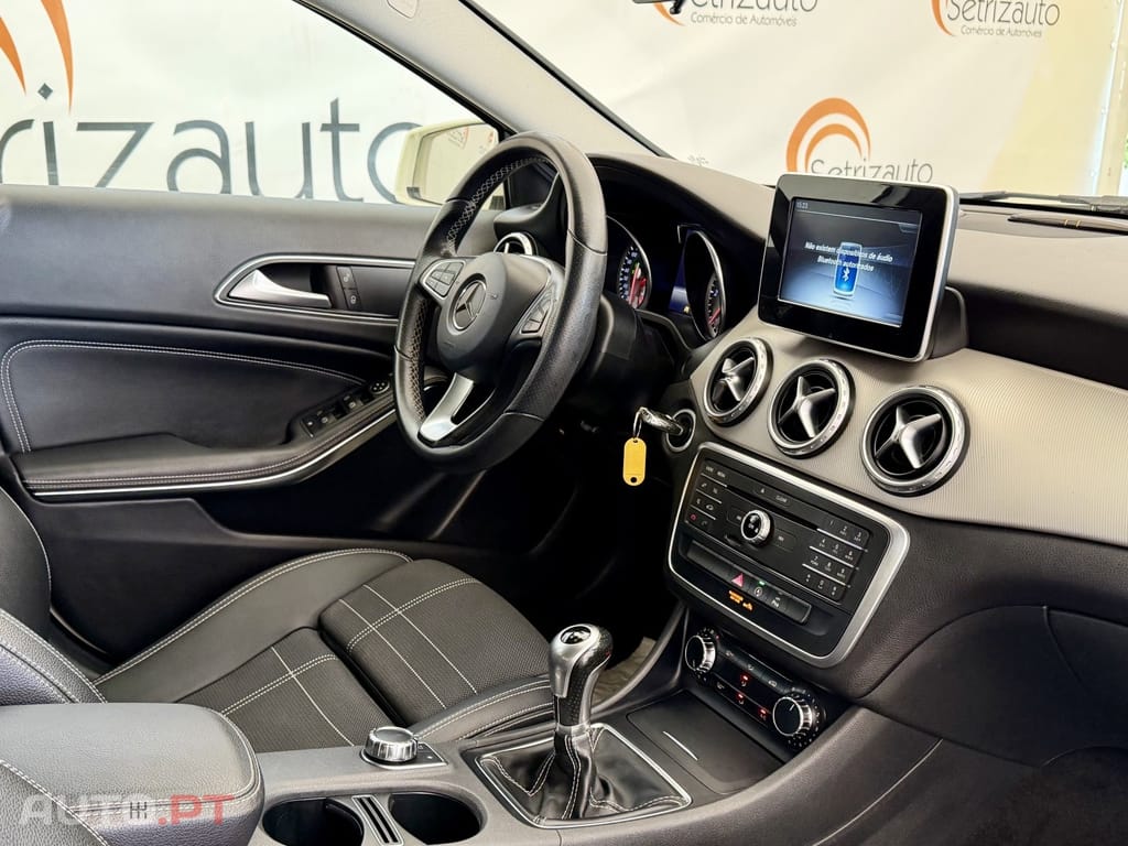 Mercedes-Benz GLA 180 d Urban