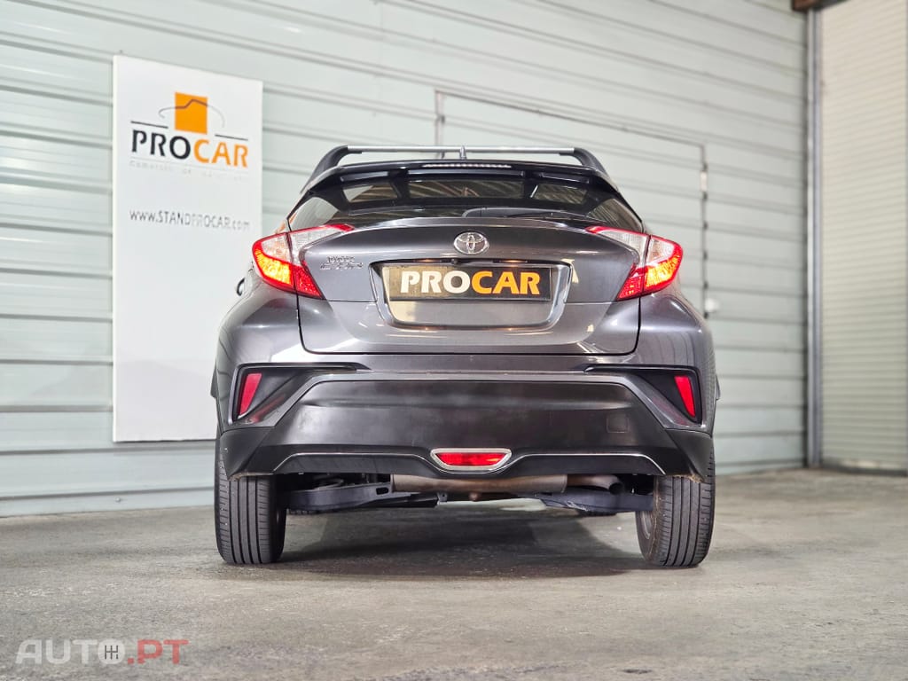 Toyota C-HR 1.2T Comfort